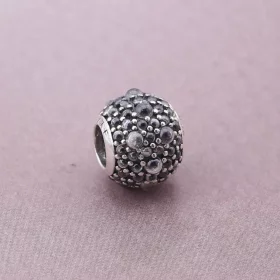 PANDORA Shimmering Droplets Charm - 791755CZ PANDORA Shimmering Droplets Charm - 791755CZ