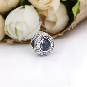 PANDORA Sparkling Blue Crown O charm - 799058C01 PANDORA Sparkling Blue Crown O charm - 799058C01