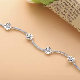 PANDORA Sparkling Daisy Flower Bracelet - 598807C01 PANDORA Sparkling Daisy Flower Bracelet - 598807C01
