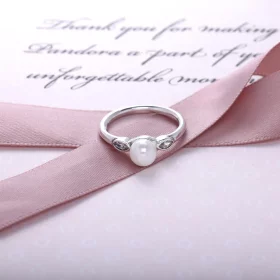 PANDORA Luminous Leaves Ring - 190964P PANDORA Luminous Leaves Ring - 190964P