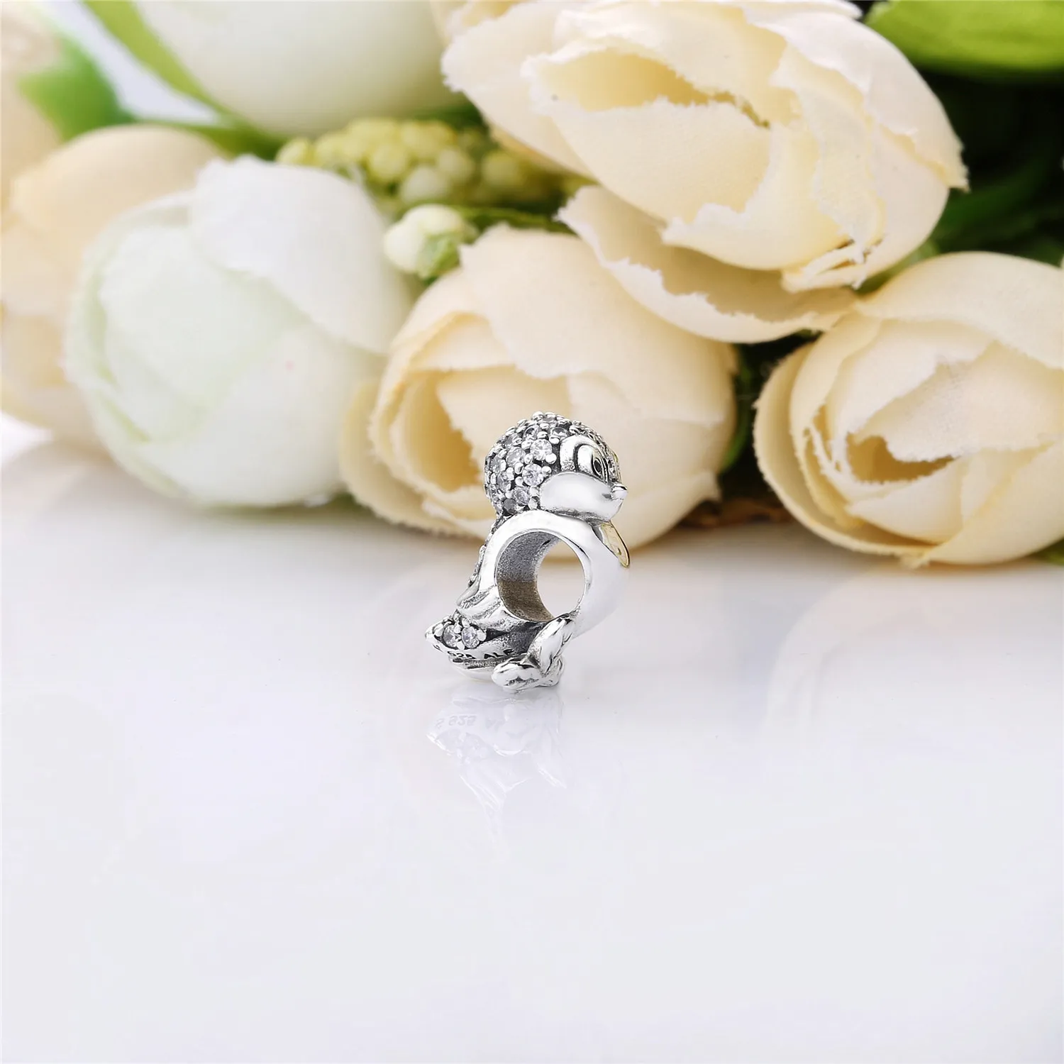 PANDORA Disney, Snow White's Bird Charm - 797166CZ