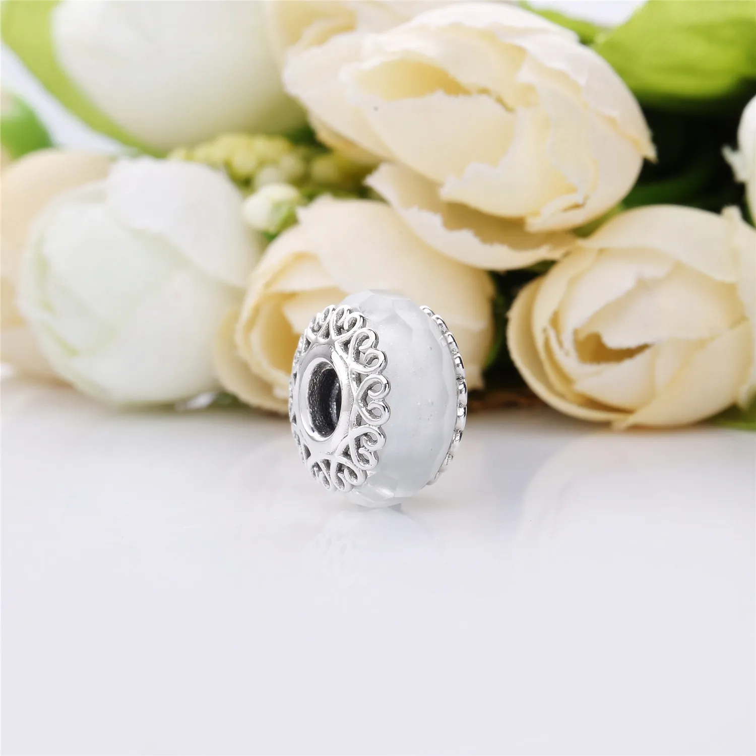 PANDORA Iridescent White Glass Charm - 797617