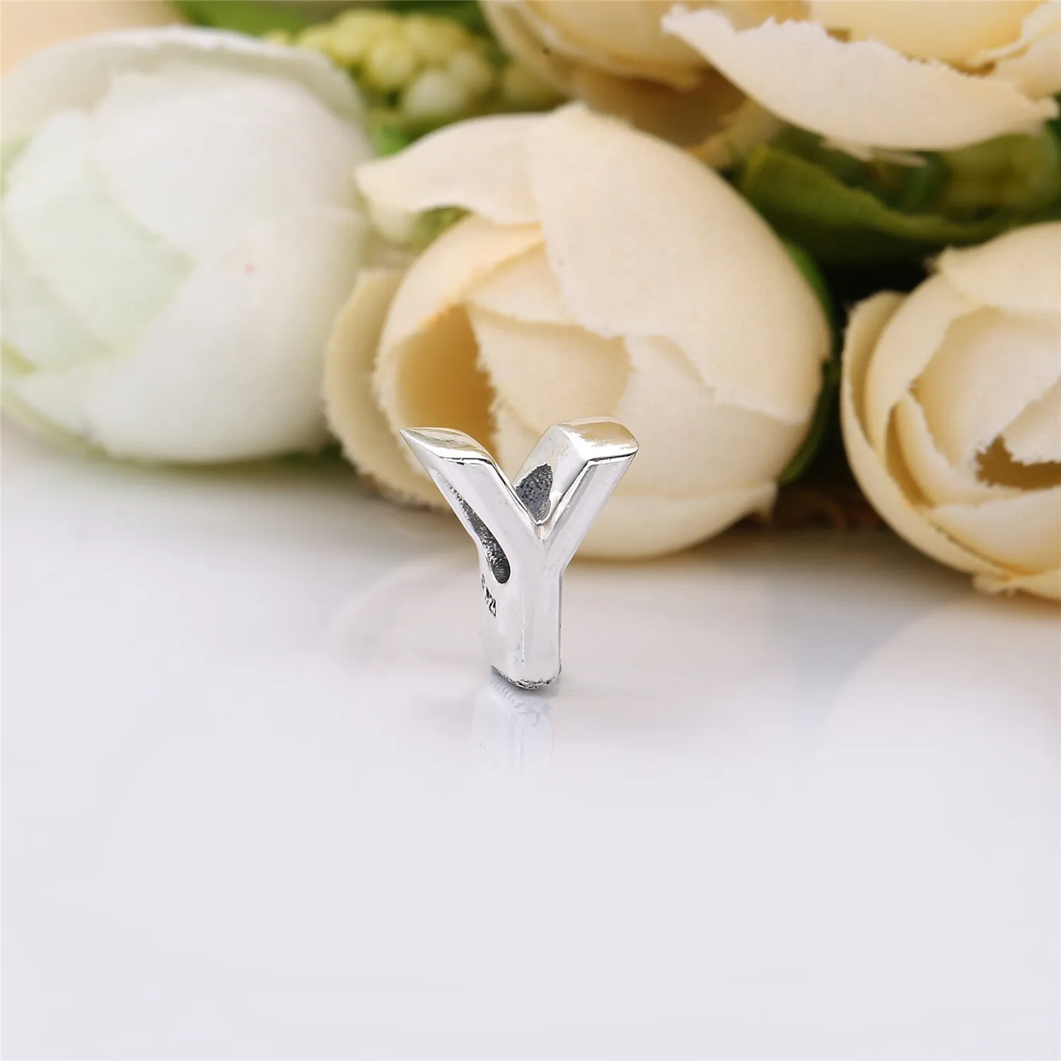 PANDORA Letter Y Charm - 797479