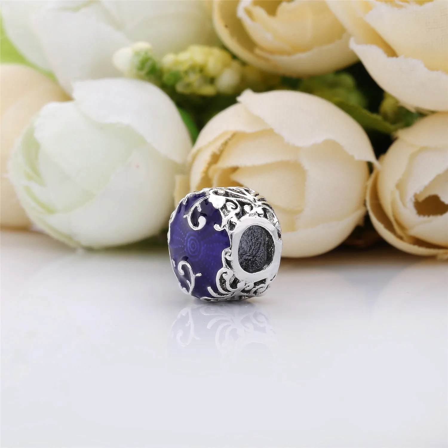 PANDORA Regal Beauty Charm, Purple Enamel - 797607EN13