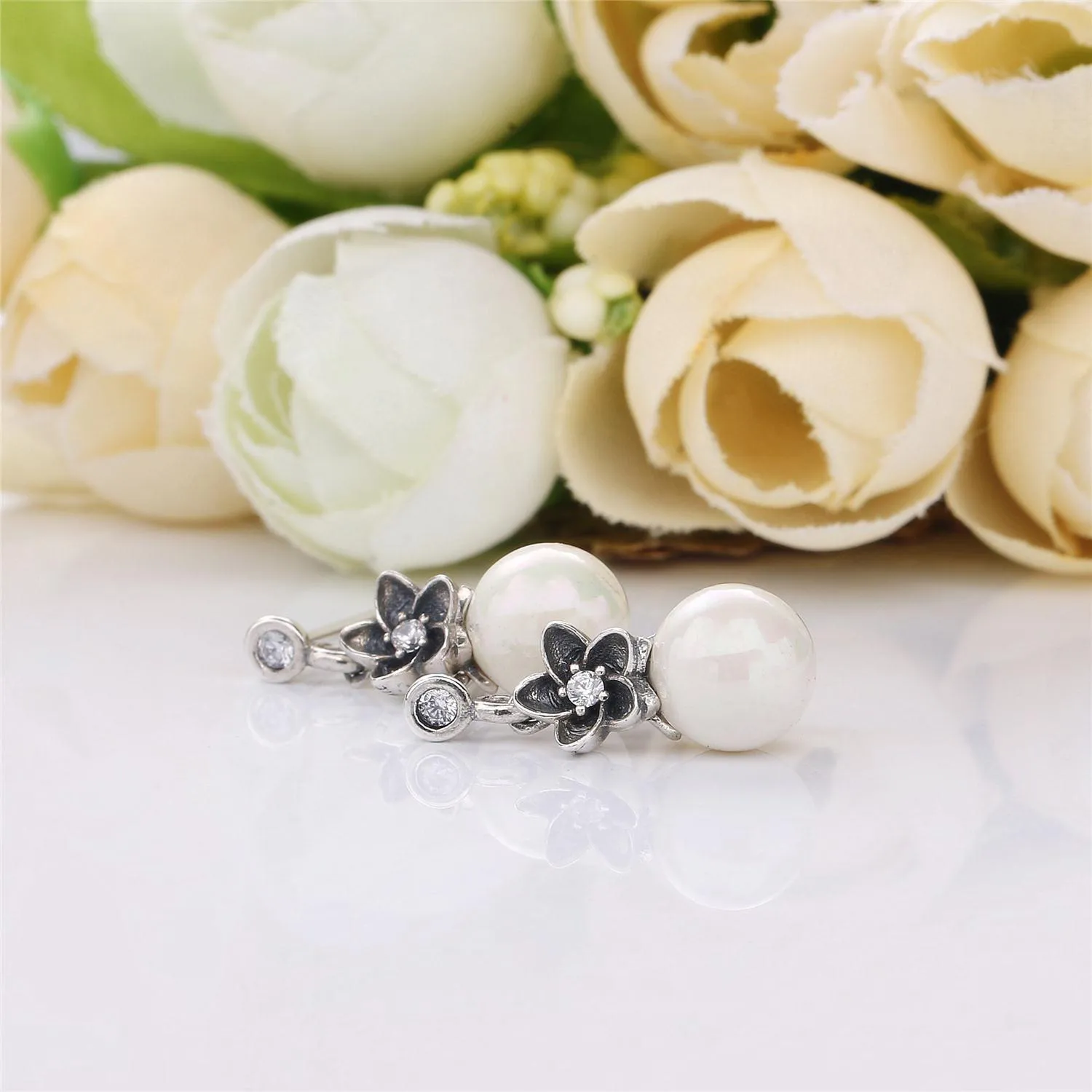 PANDORA MYSTIC FLORAL EARRING PENDANTS - 290684p