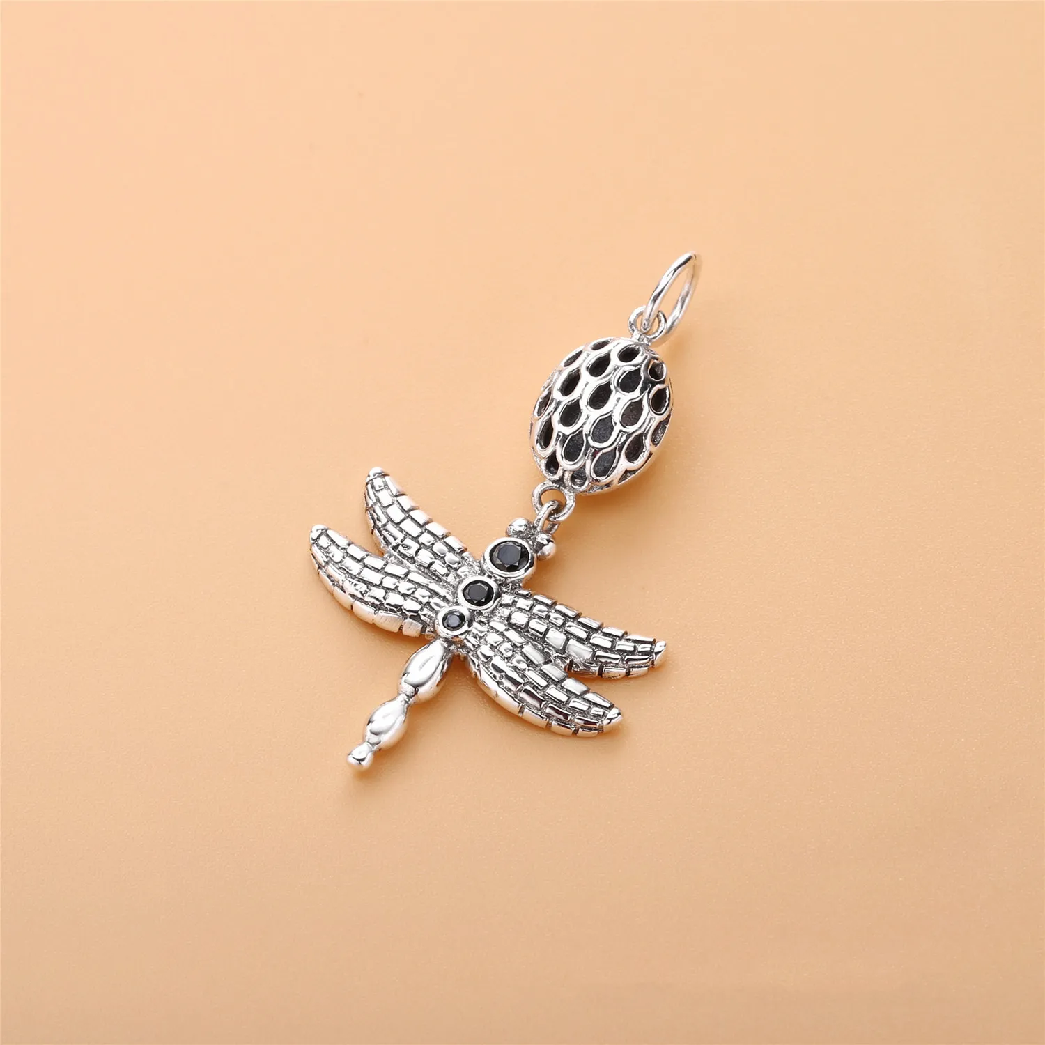 PANDORA lucky dragonfly, black cz - 390336CZK