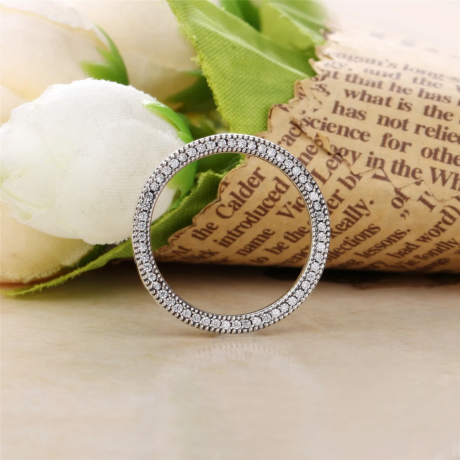 PANDORA Signature Hearts of PANDORA Ring, Clear CZ - 197437CZ