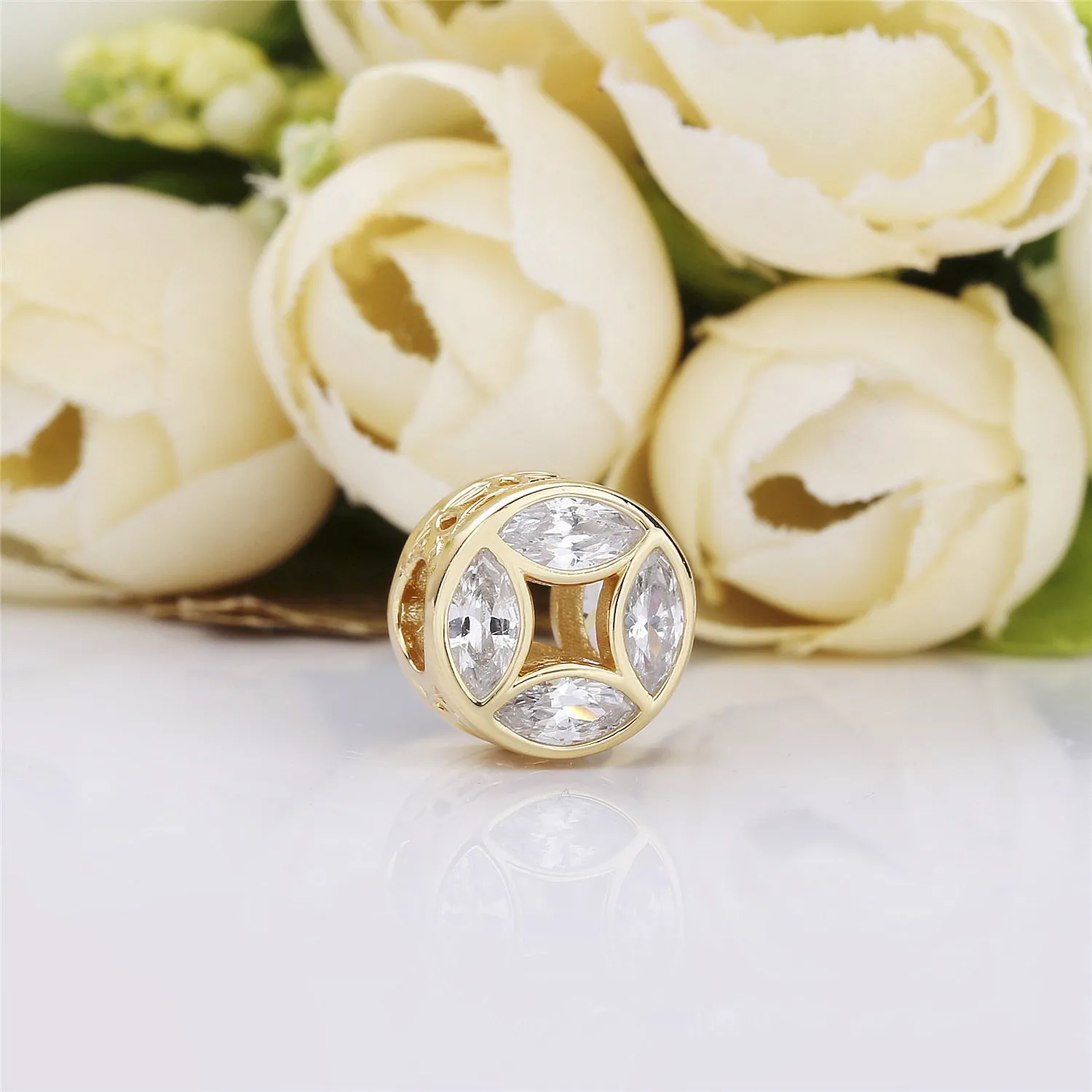 Good Fortune Coin Charm, PANDORA Shine™ Sunshine Yellow CZ - 767821CSY