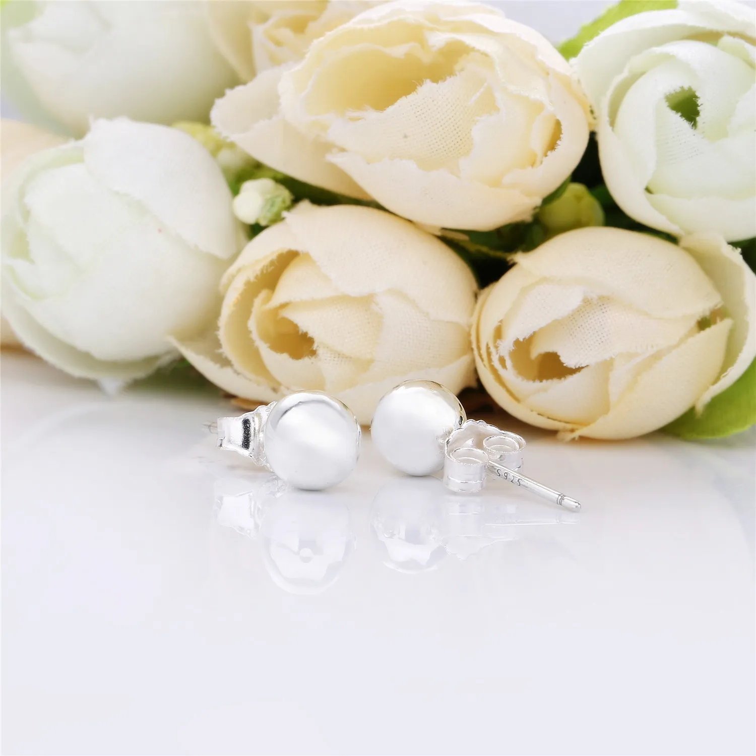 PANDORA Classic Beads Stud Earrings - 297568