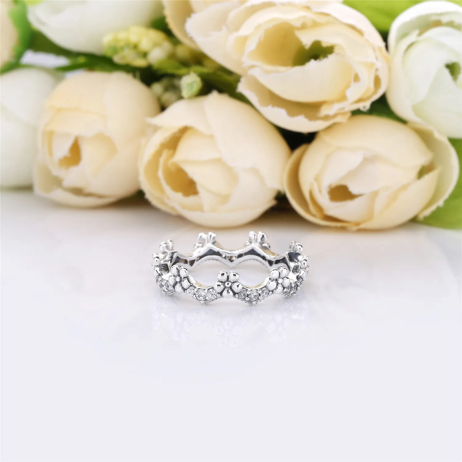 PANDORA Flower Crown Ring - 197924CZ