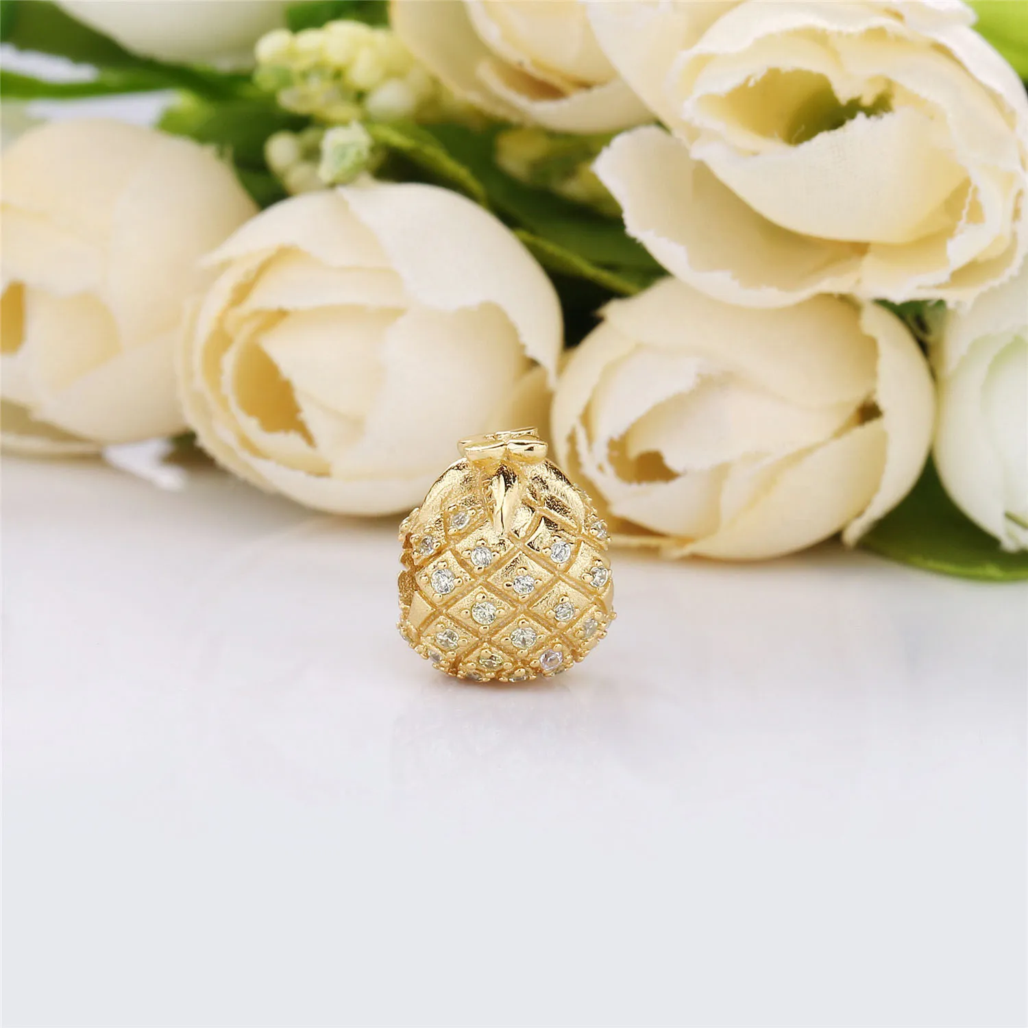 Golden Pineapple Charm, Pandora Shine™ - 767904CCZ