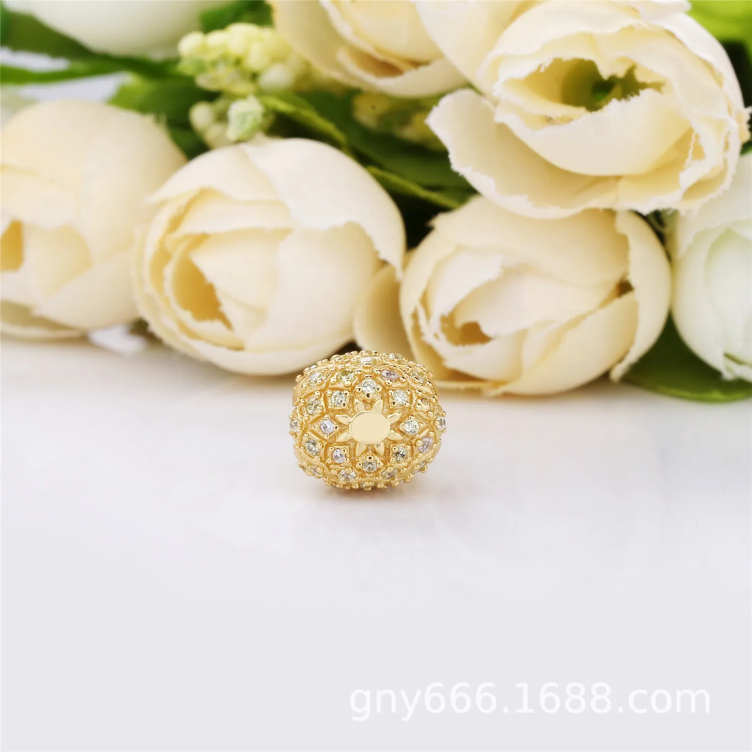 Golden Pineapple Charm, Pandora Shine™ - 767904CCZ