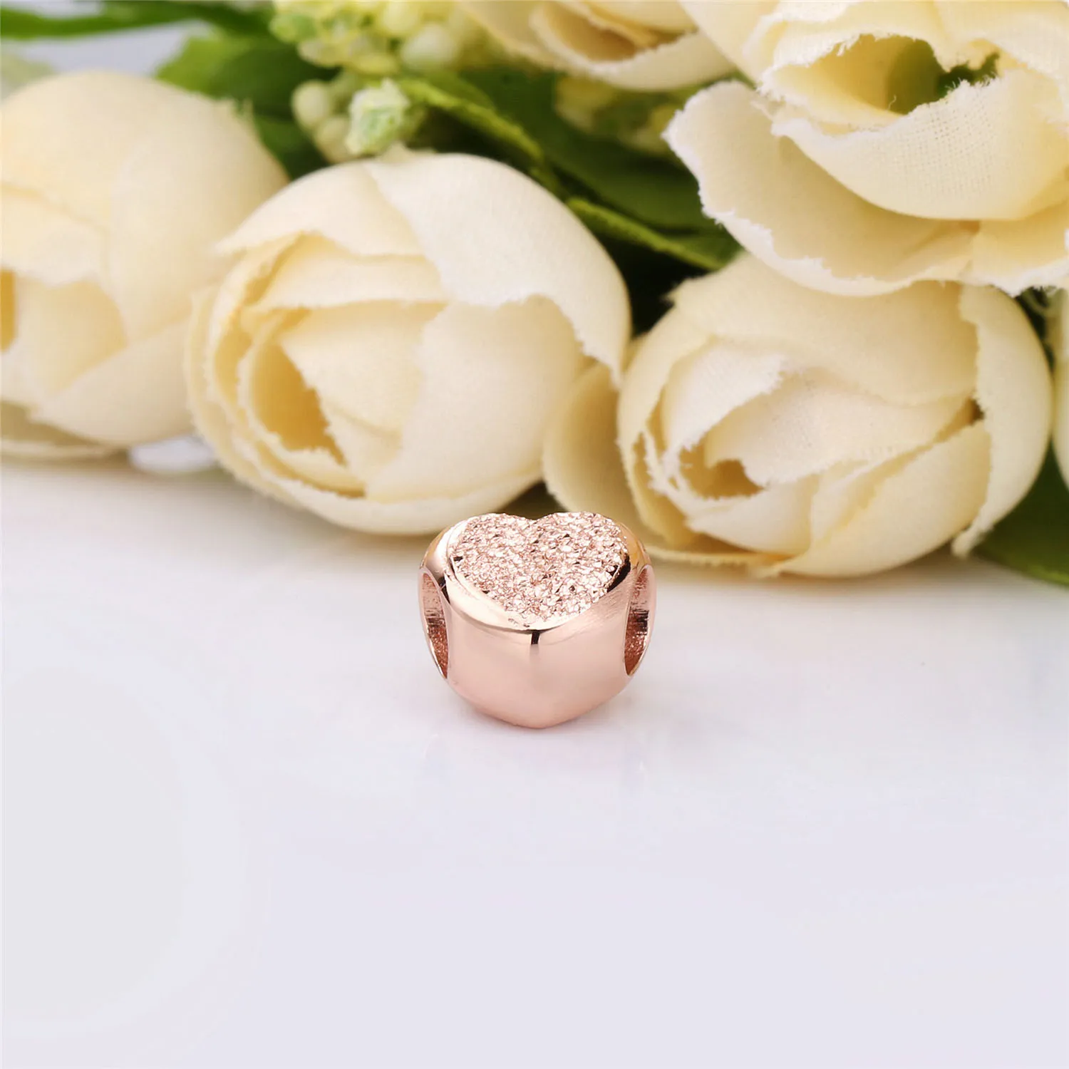 Matte Brilliance Heart Charm, Pandora Rose™ - 787881