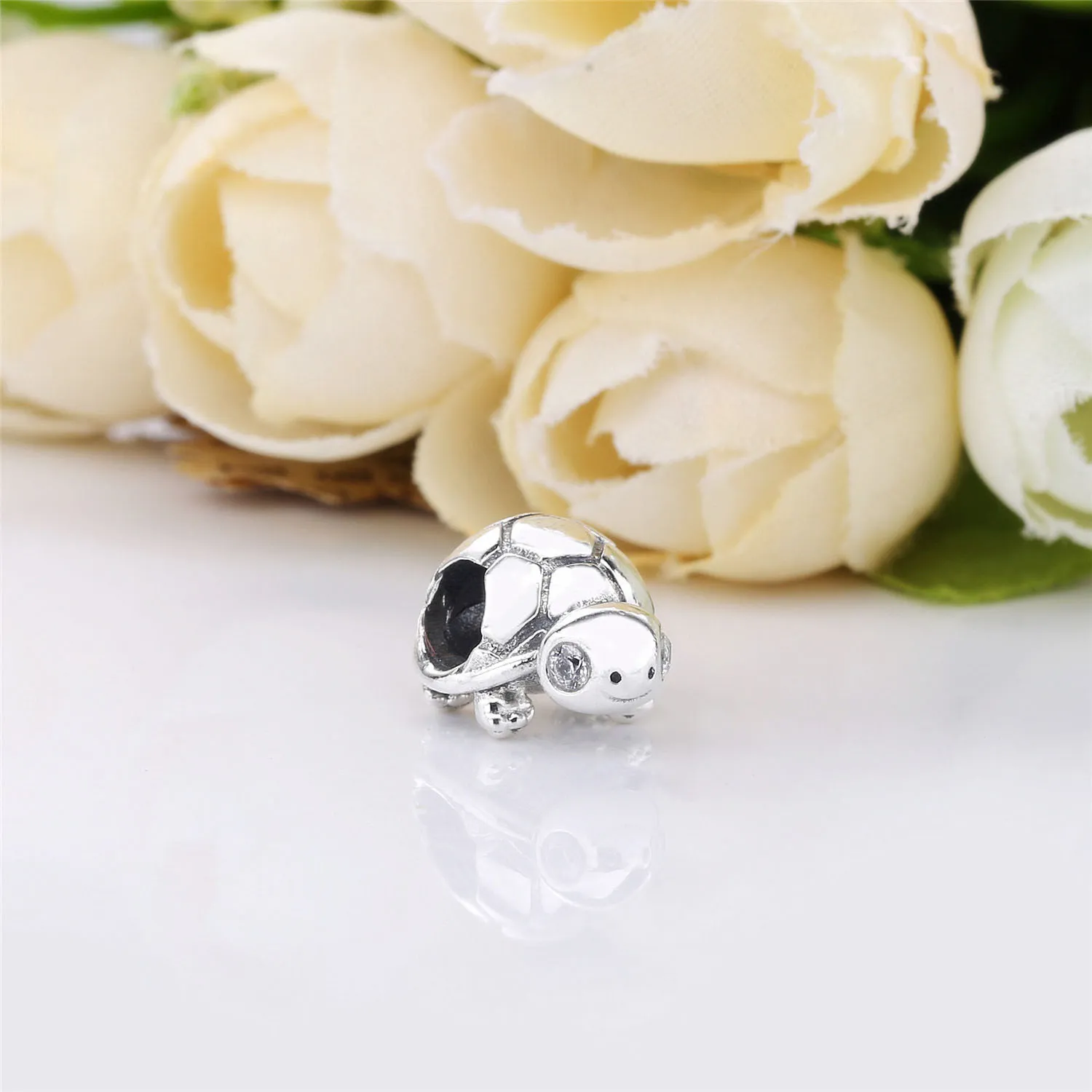 PANDORA Bright-Eyed Turtle Charm - 797878CZ