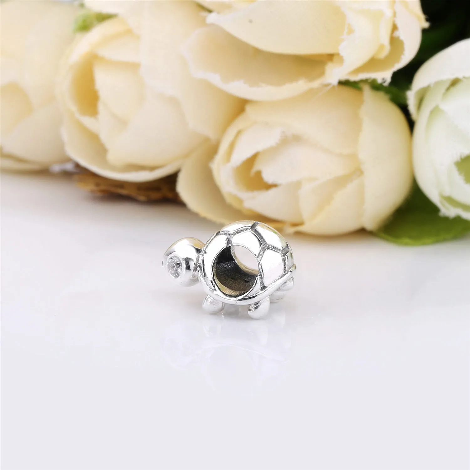 PANDORA Bright-Eyed Turtle Charm - 797878CZ