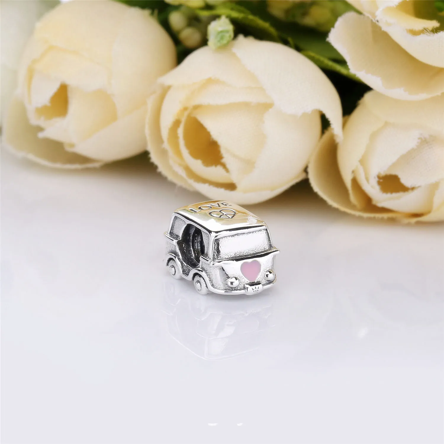 PANDORA Camper Van Charm - 797871EN160