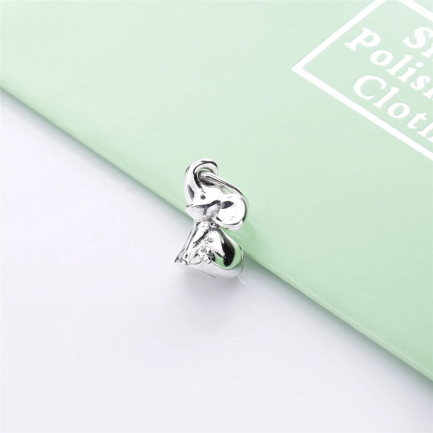 PANDORA Elephant Charm - 798069