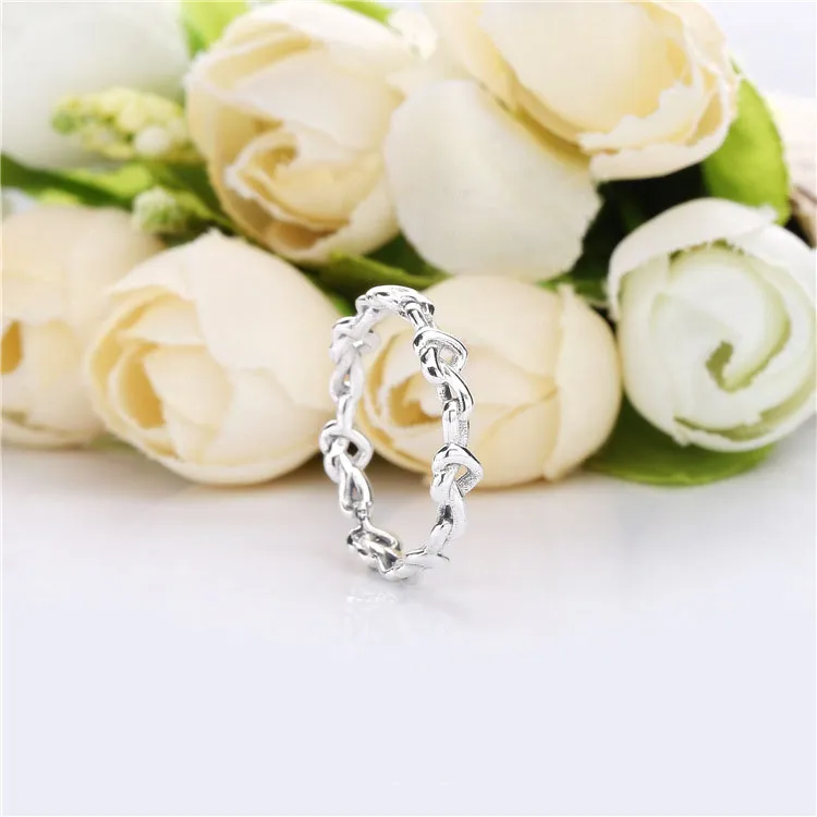 PANDORA Knotted Hearts Band Ring - 198018