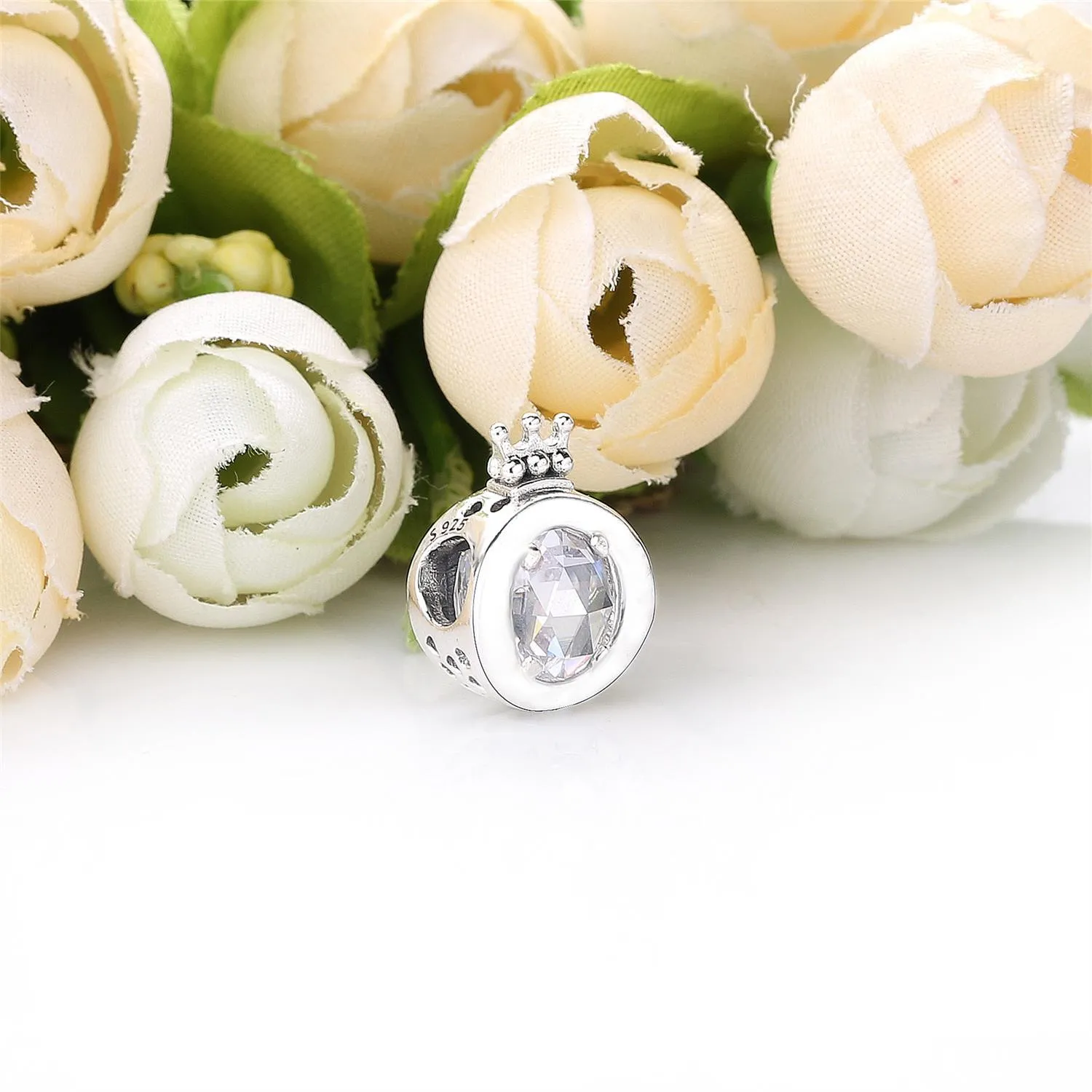 PANDORA Clear Sparkling Crown O Charm - 798266CZ