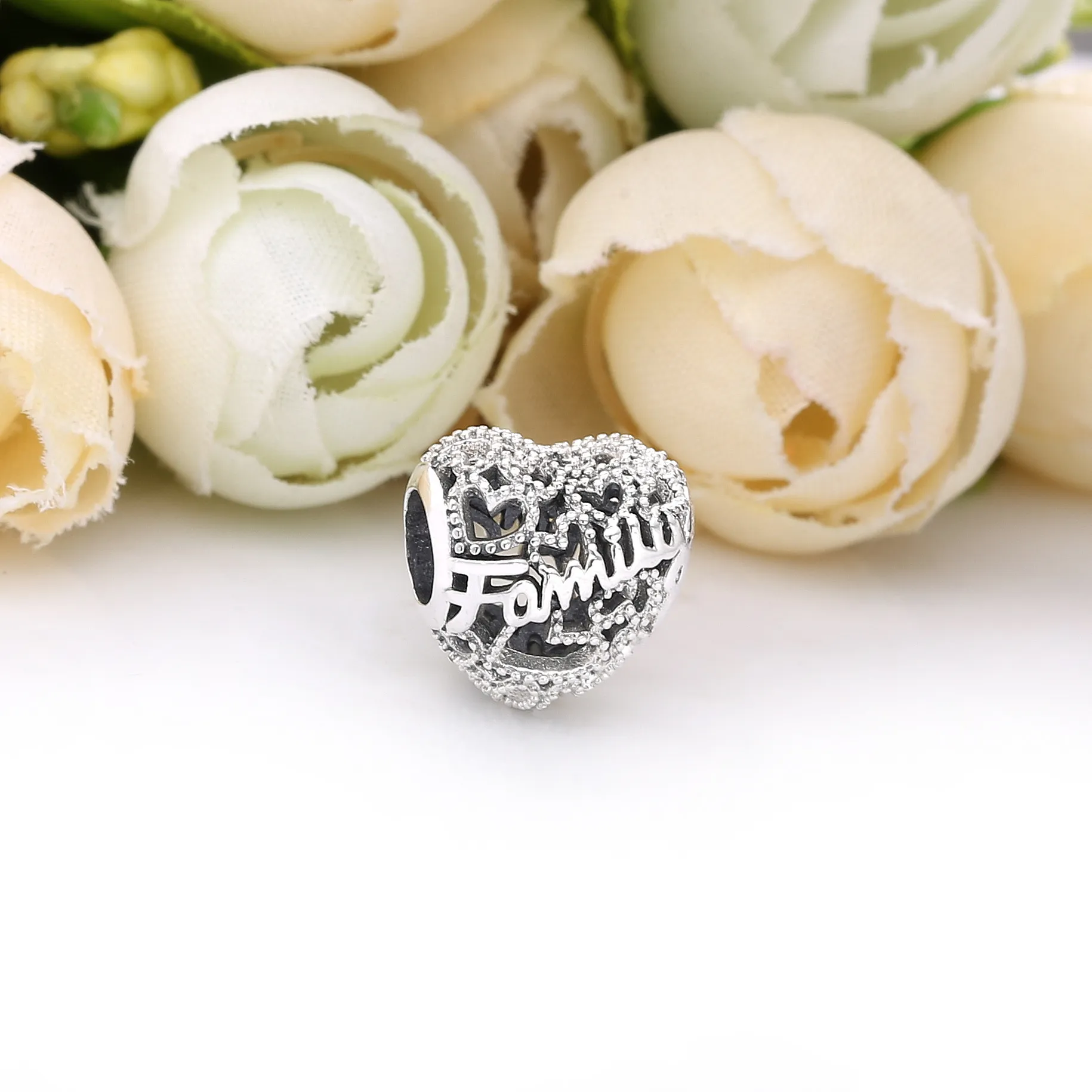 PANDORA Family Heart Charm - 798571C00