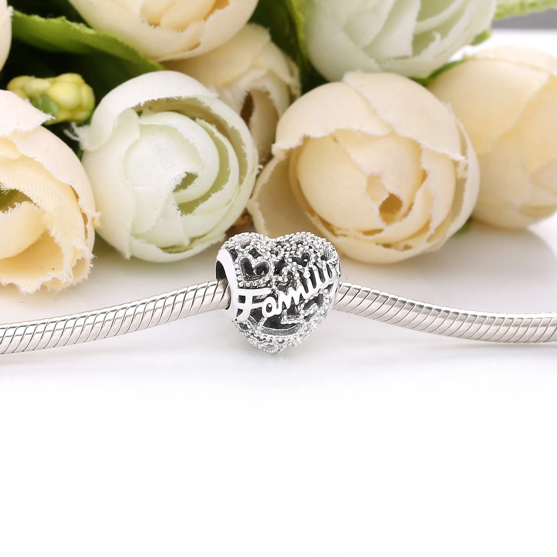 PANDORA Family Heart Charm - 798571C00