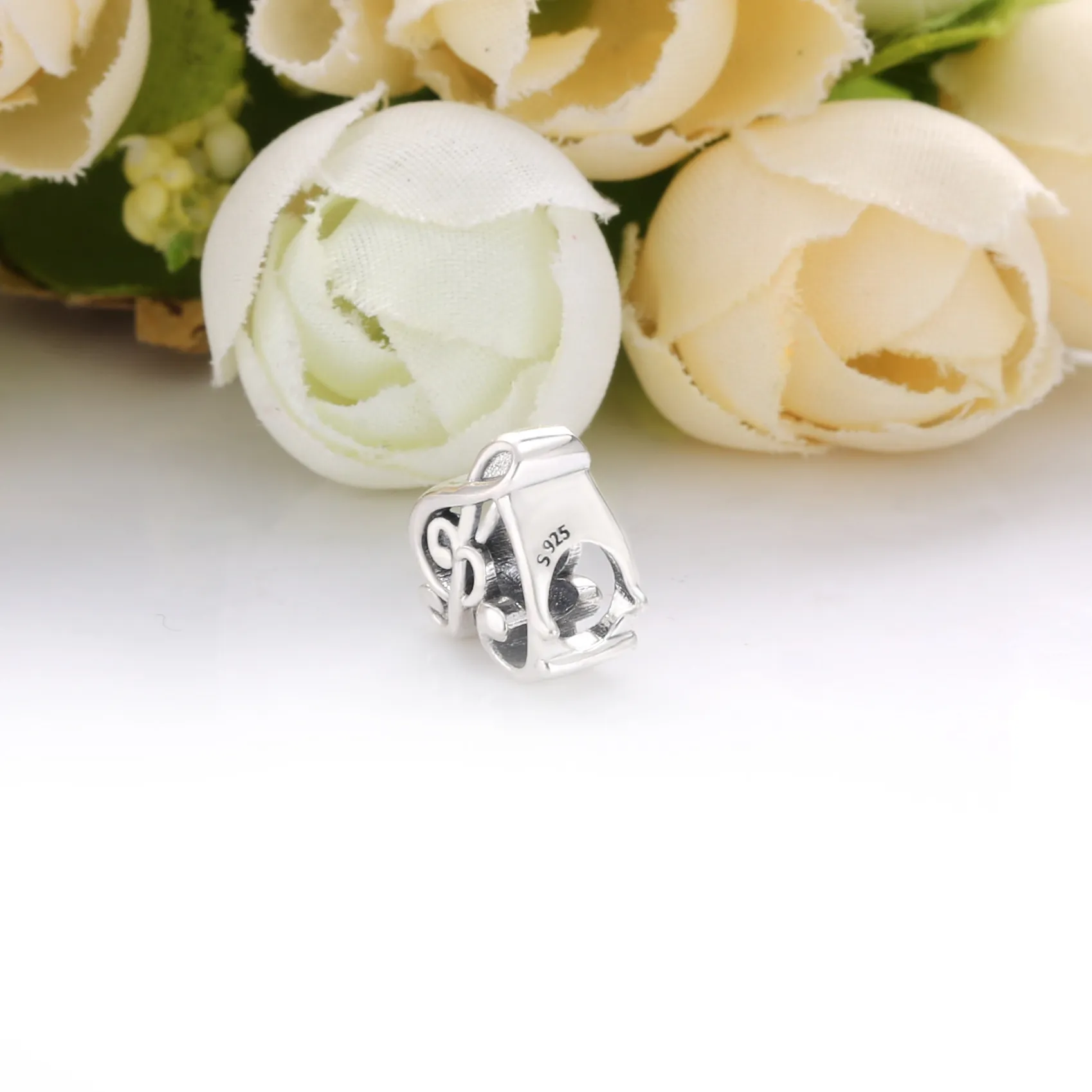 PANDORA Heart Treble Clef Charm - 798346