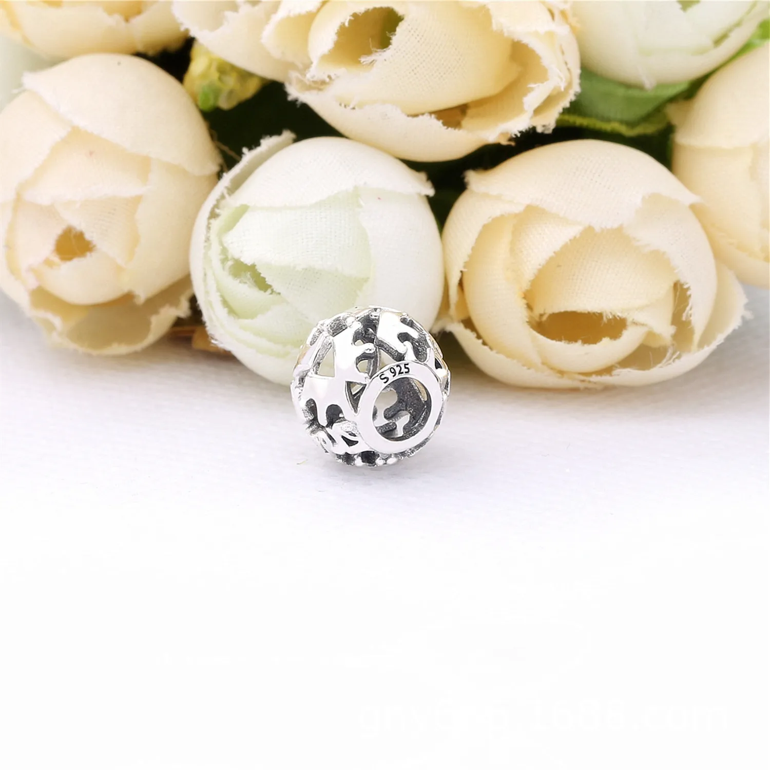 PANDORA Queen Regal Crowns Charm - 798354