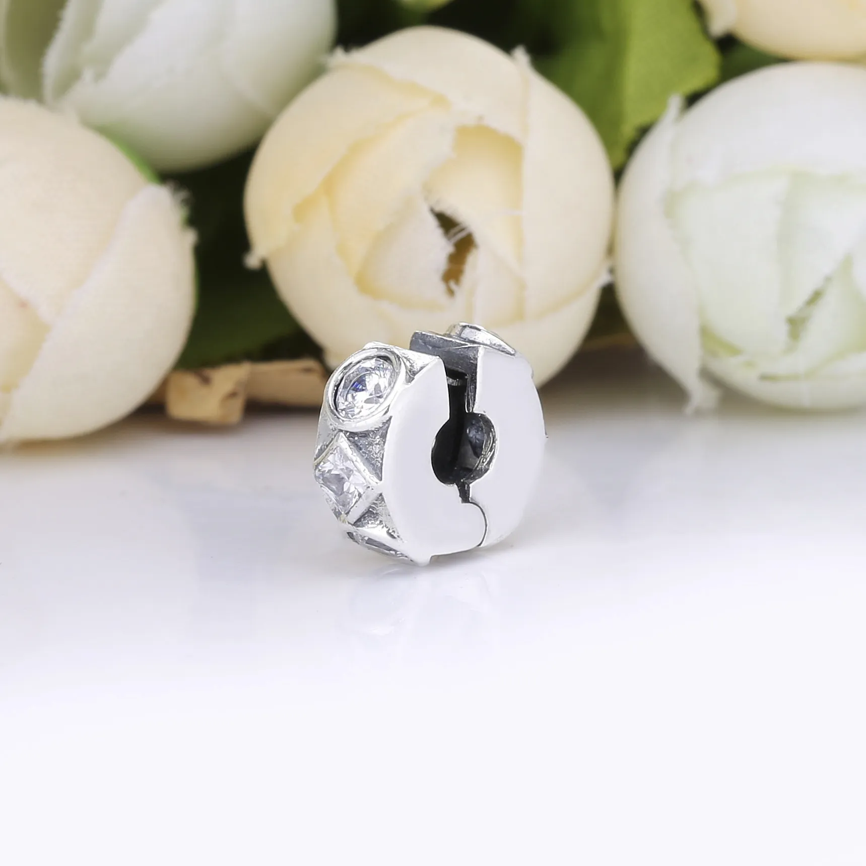 PANDORA Geometric Shapes Clip Charm - 798463C01