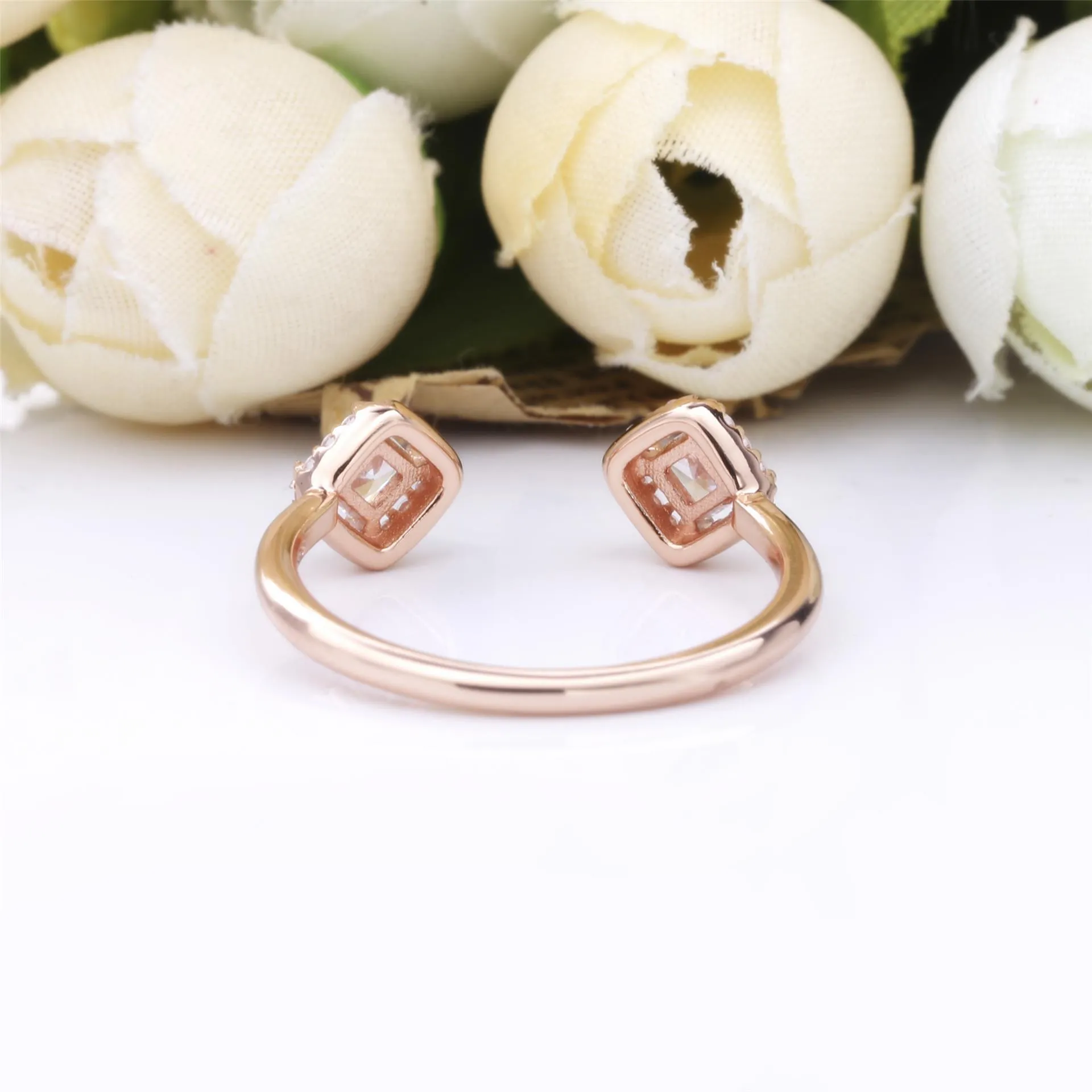 PANDORA Rose gold Square Sparkle Open Ring - 188506C01