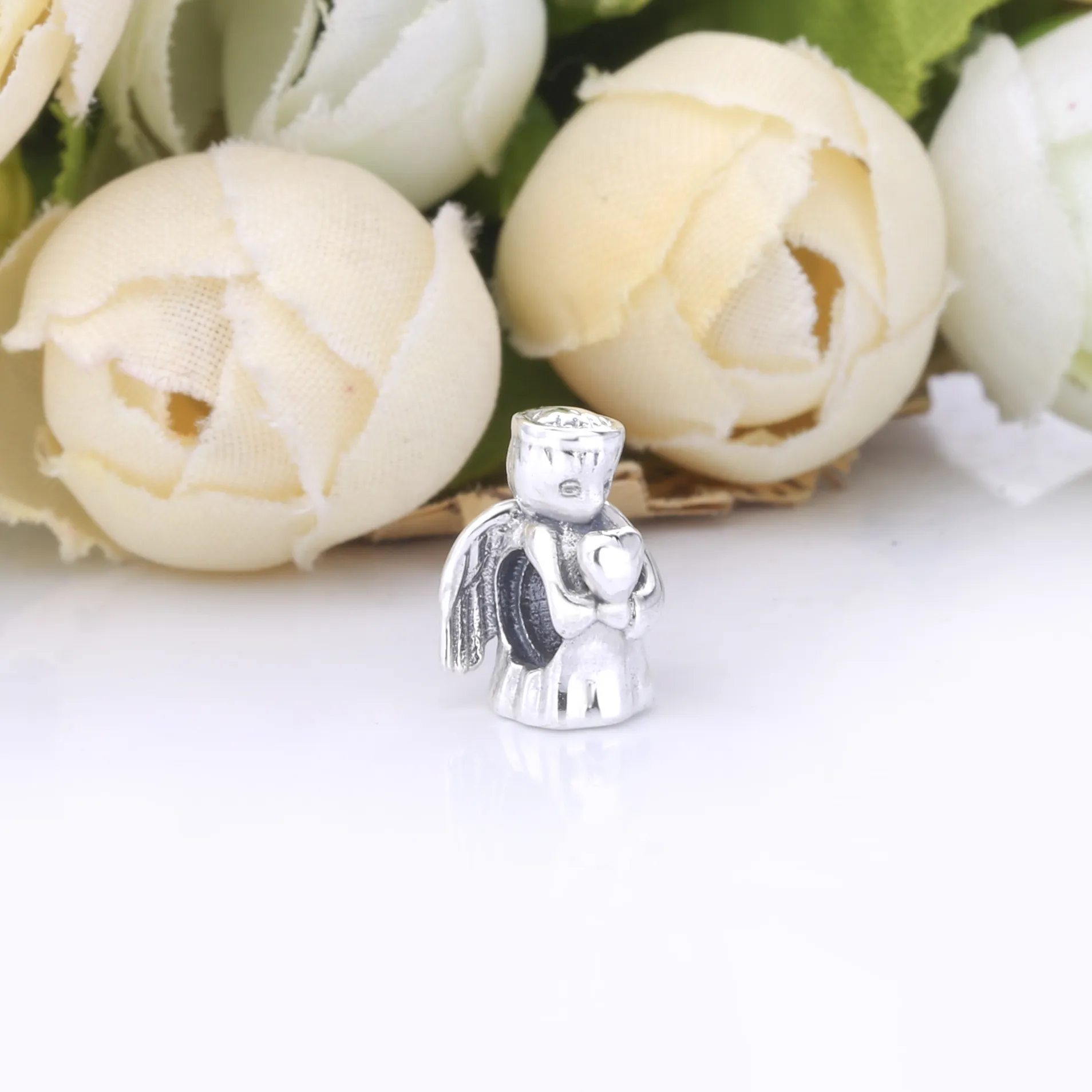 PANDORA Angel of Love Charm - 798413C00