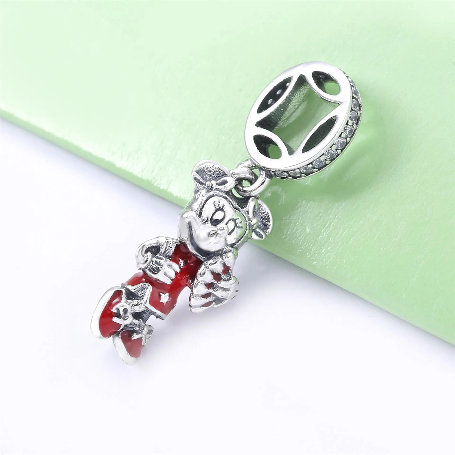 PANDORA Disney Minnie Mouse Dangle Charm - 798636C01