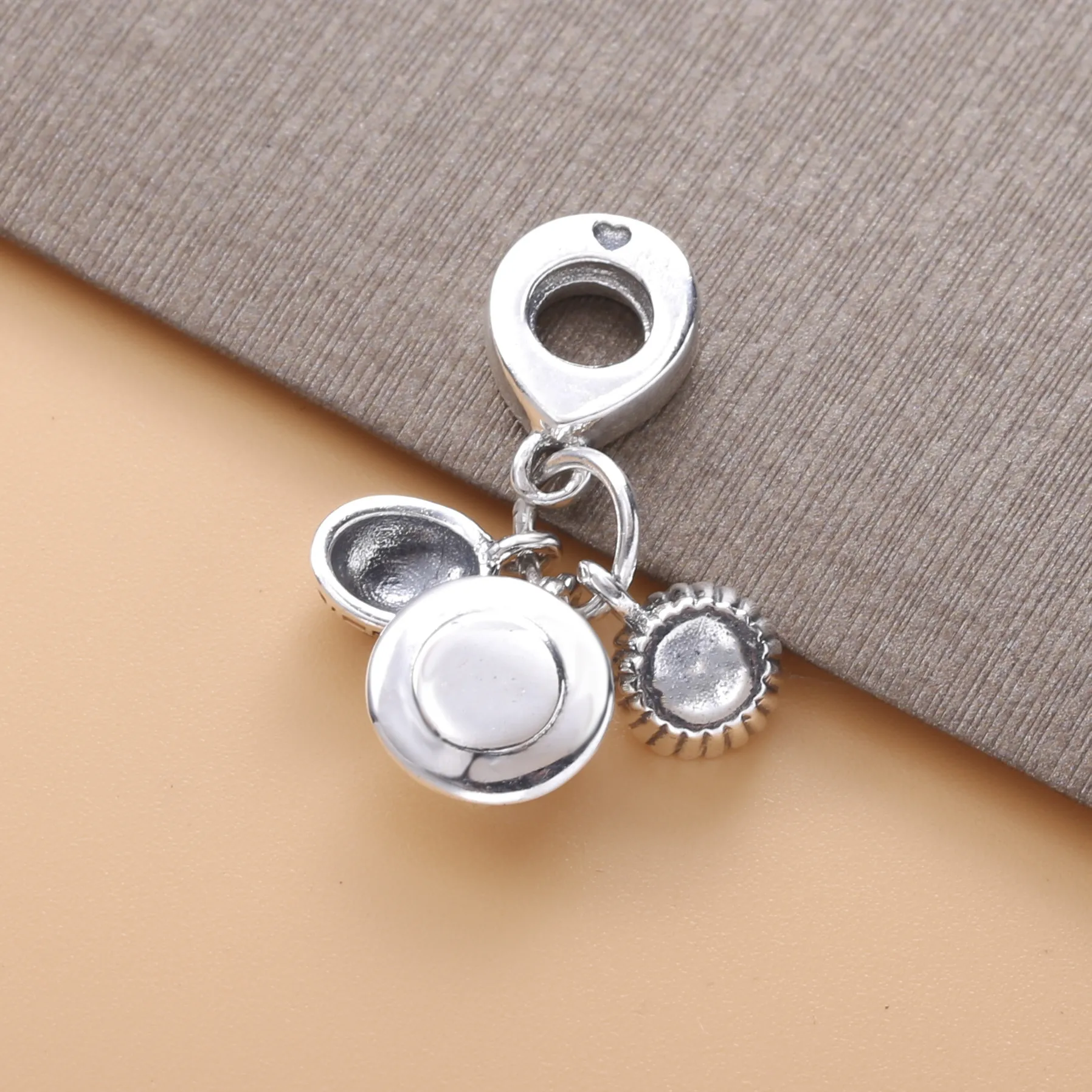 PANDORA Egg Tart, Milk Tea & Pineapple Bun Dangle Charm - 798355ENMX