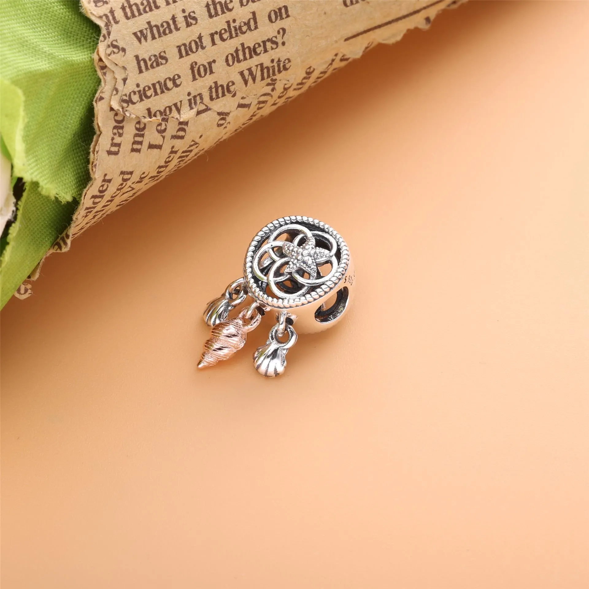 PANDORA Openwork Seashell Dreamcatcher Charm - 788944C00