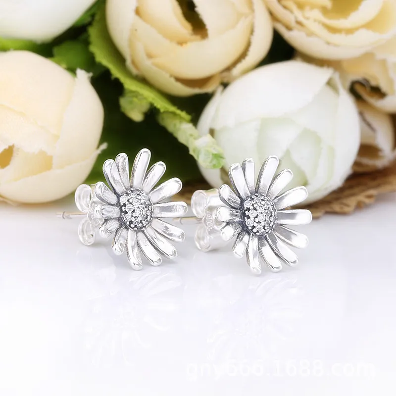 PANDORA Pavé Daisy Flower Statement Stud Earrings - 298812C01