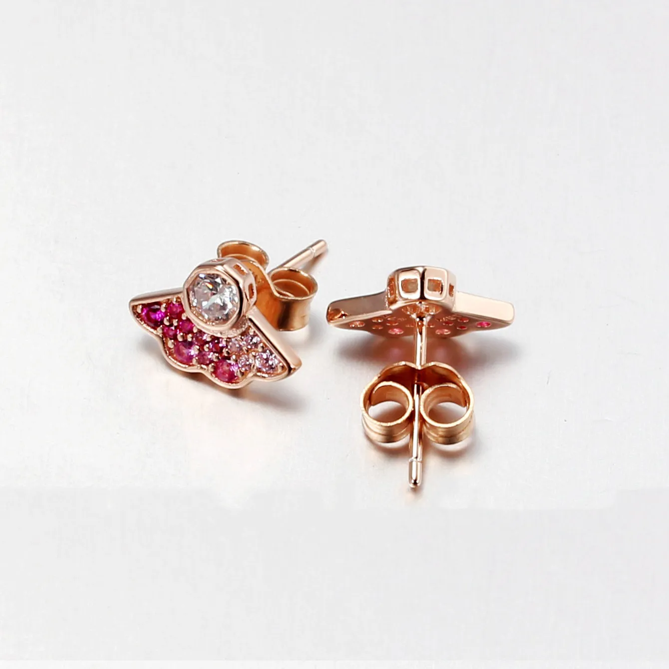 PANDORA Pink Fan Stud Earrings - 288194C01