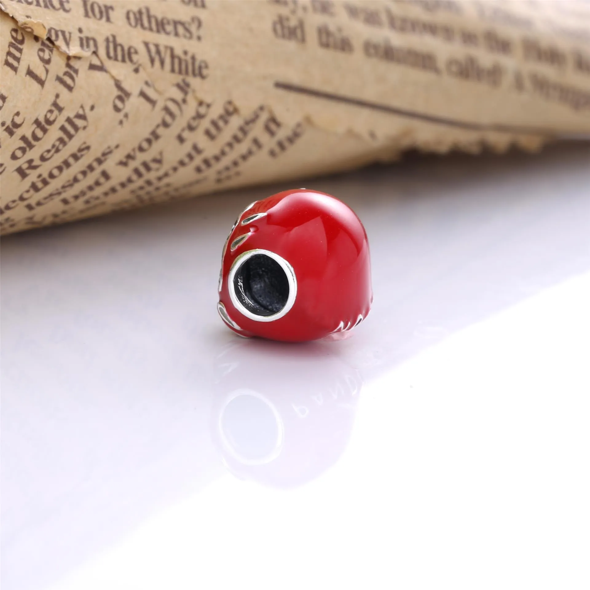 PANDORA Red Daruma Doll Charm - 798920C01