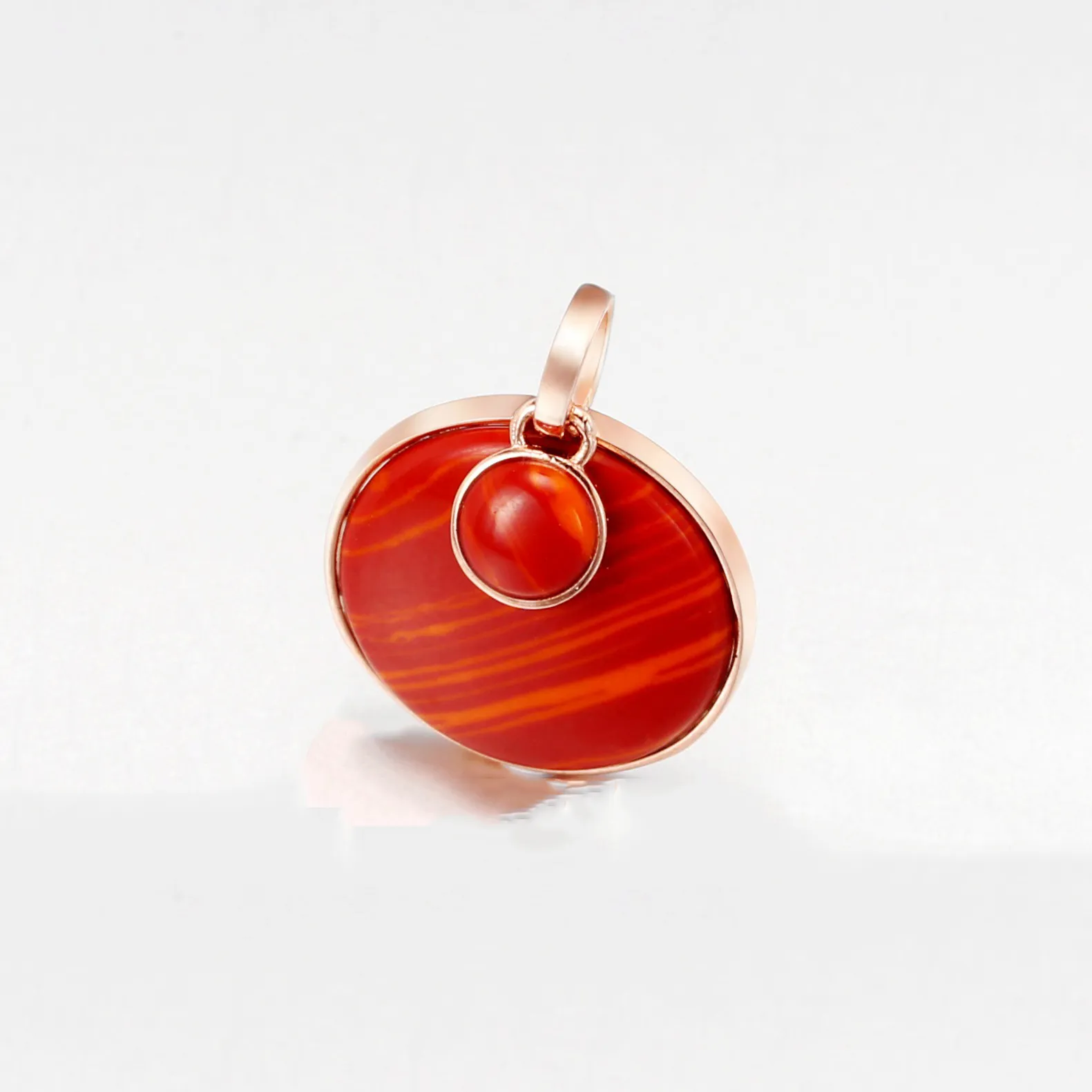 PANDORA Red Murano Glass Pendant - 388148RMU