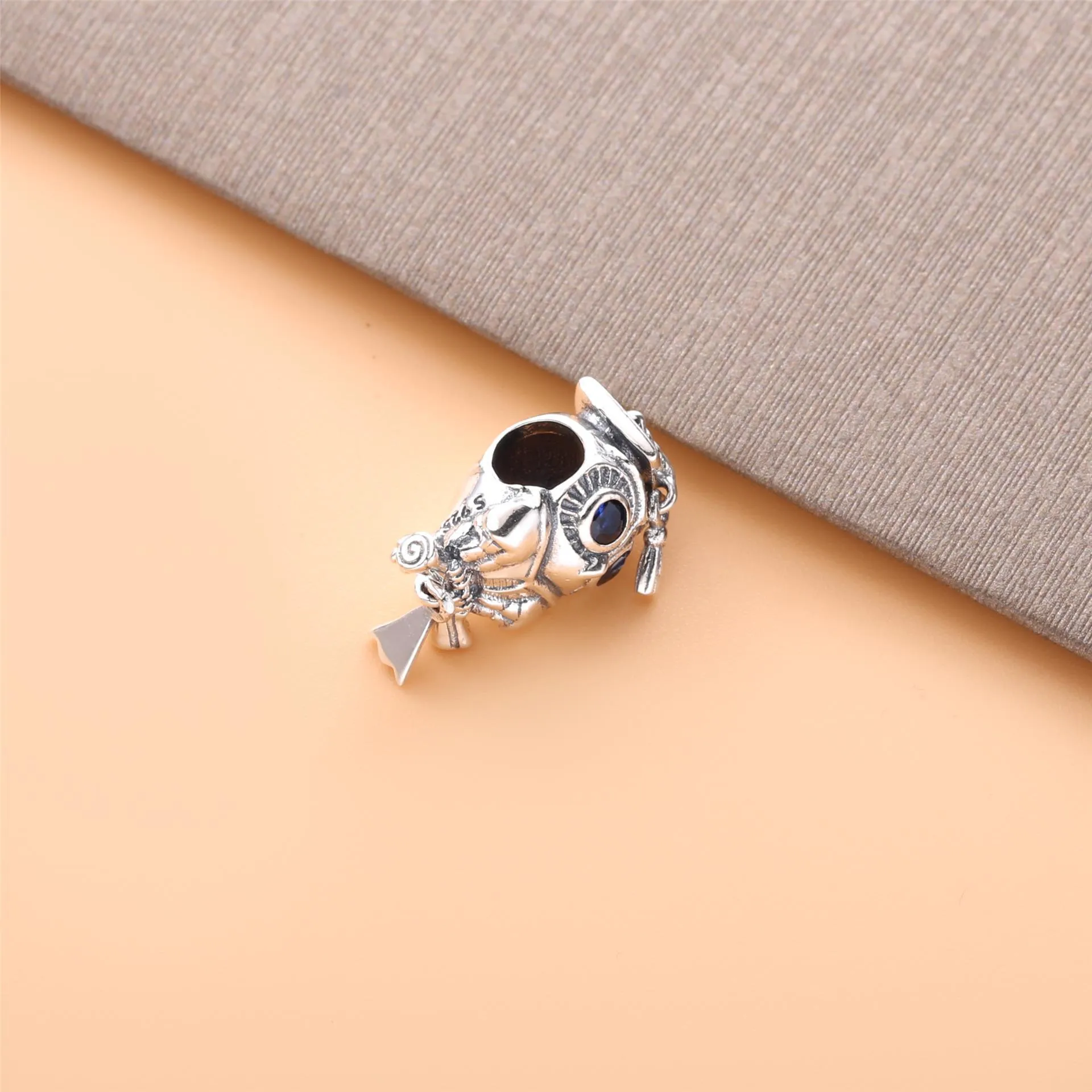 PANDORA Wise Owl Graduation Charm - 798907C01