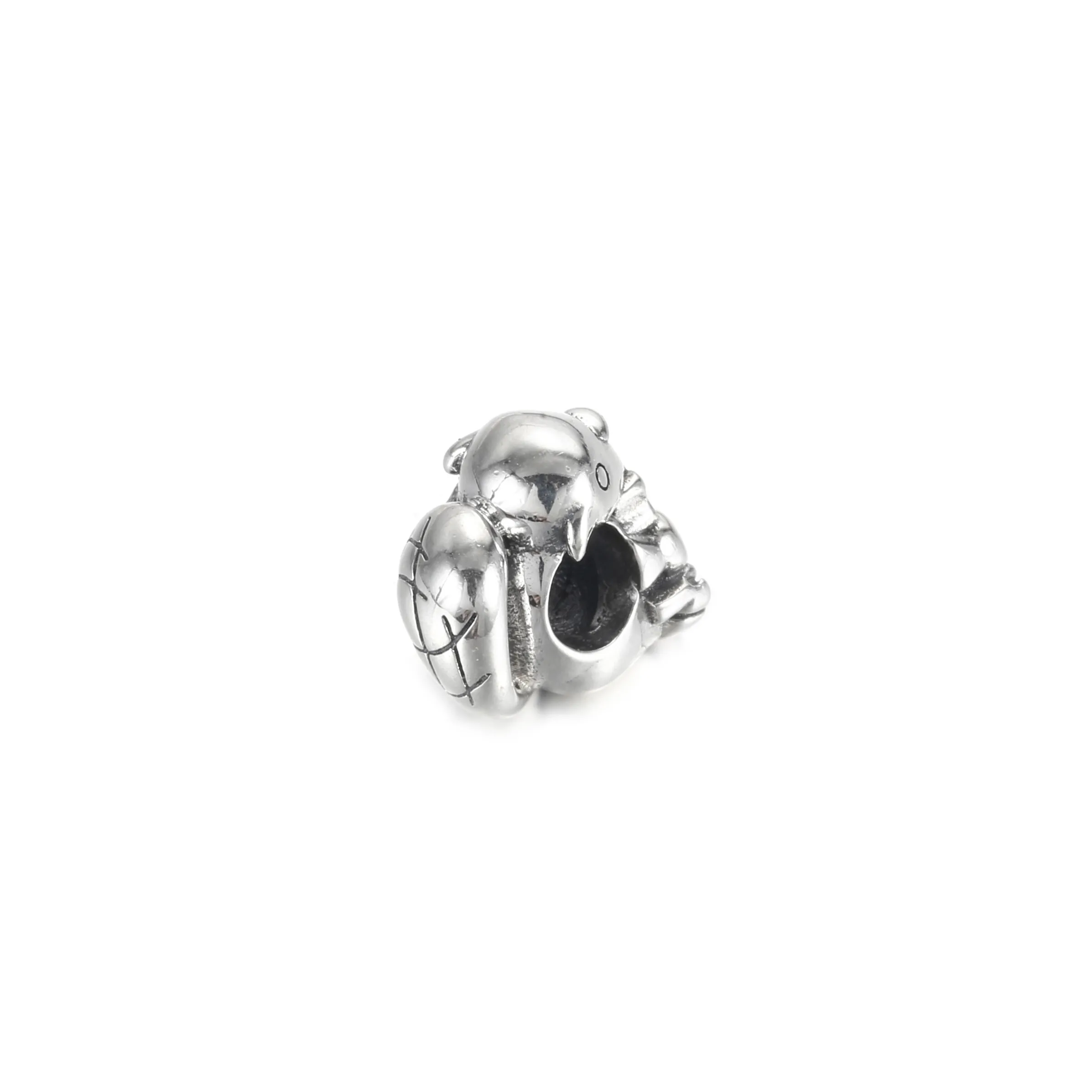 PANDORA Canadian Beaver & Maple Leaf Charm - 799394C01