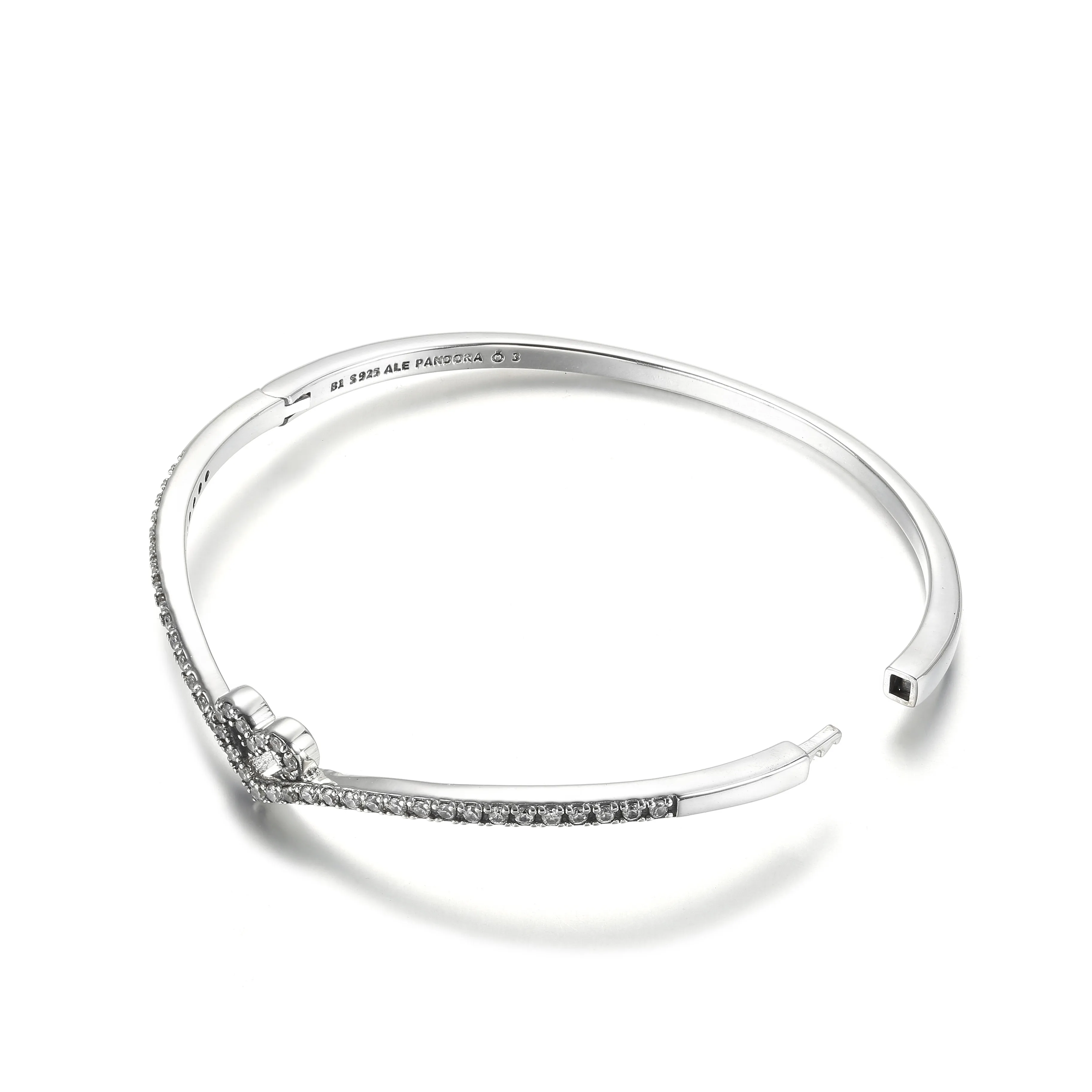 PANDORA Sparkling Wishbone Heart Bangle - 599297C01