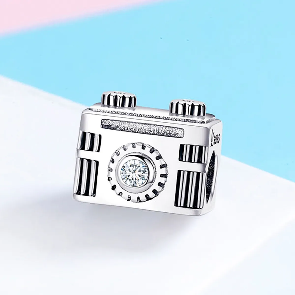 Pandora Style Silver Camera in Memory Charm - SCC516