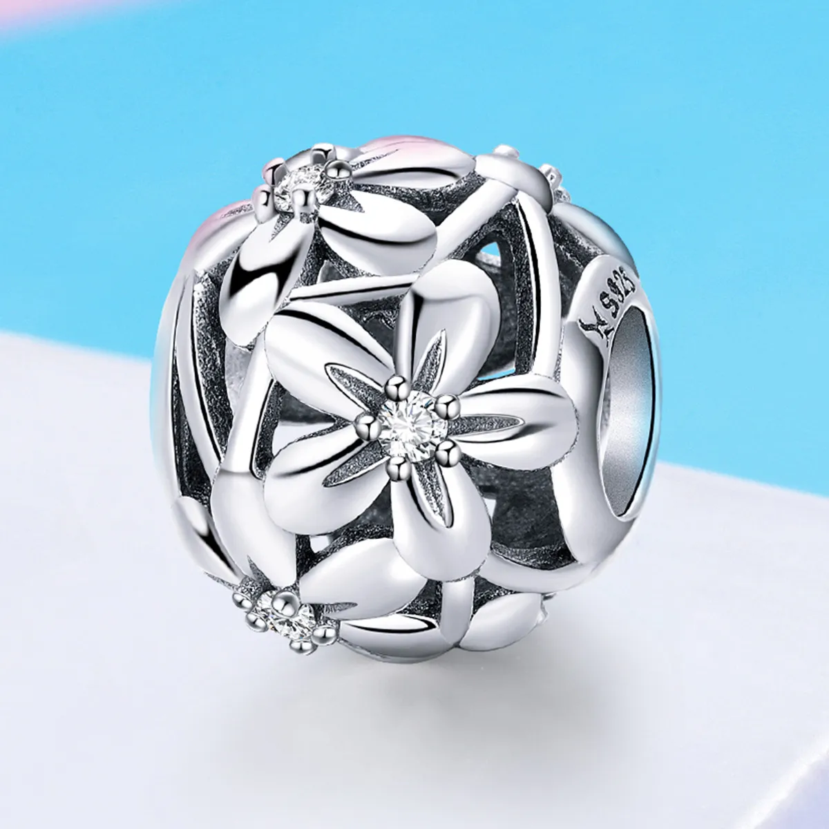 Pandora Style Silver Flower Shape Charm - SCC729