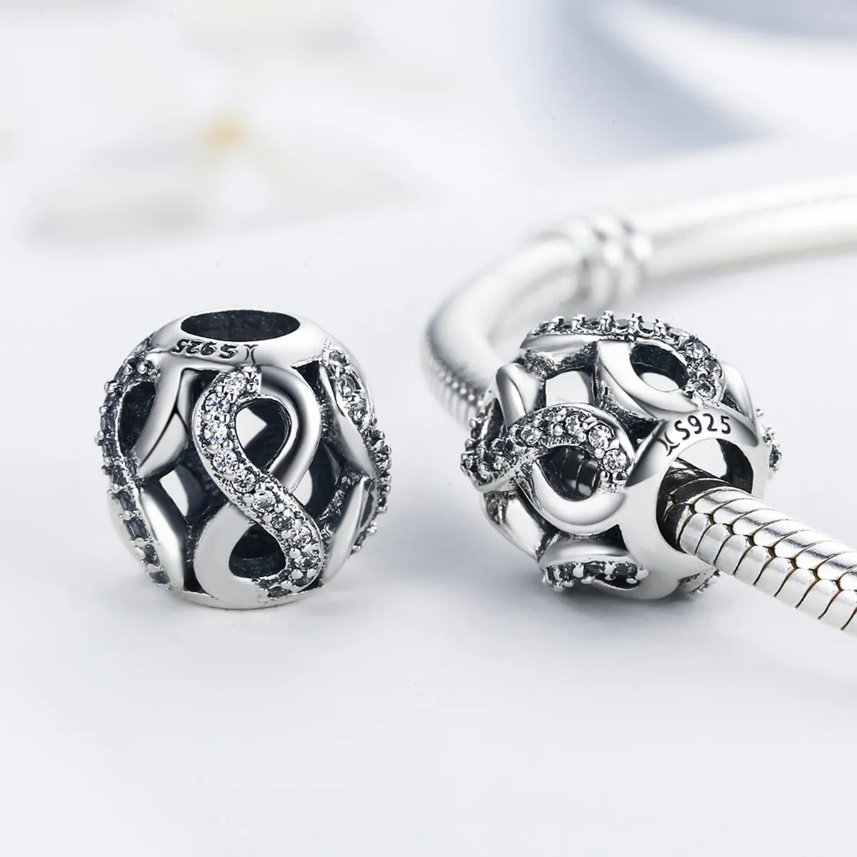 Pandora Style Silver Infinity Charm - SCC141