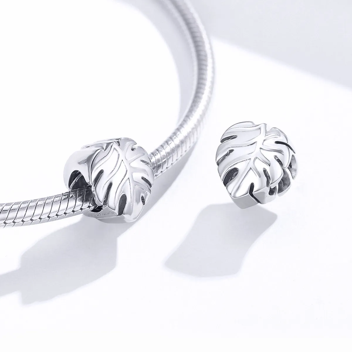 Pandora Style Silver Monstera Charm - BSC141