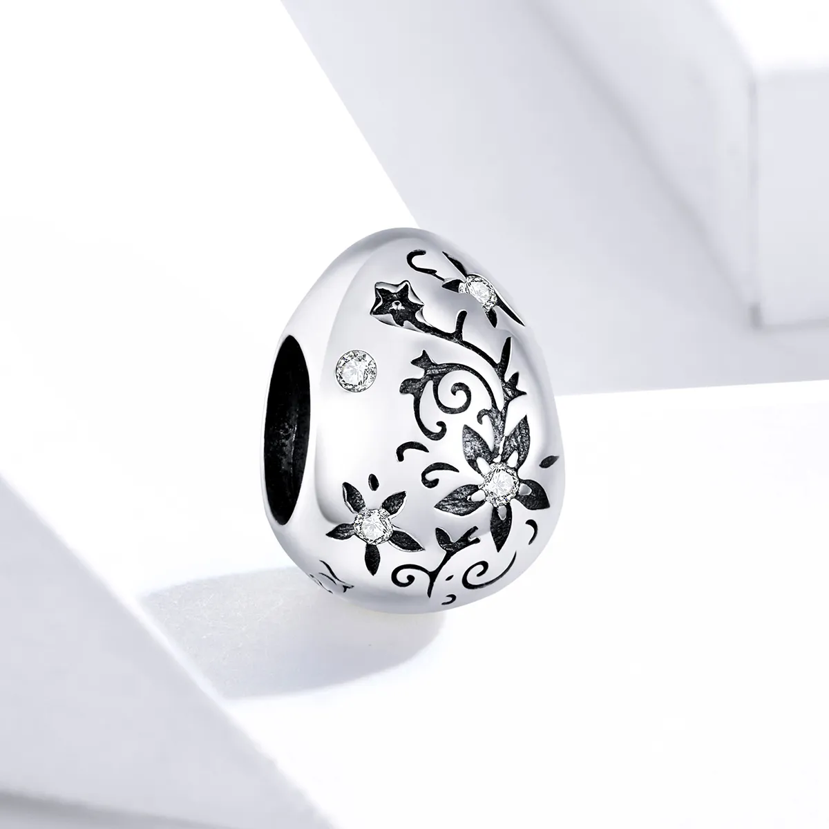 Pandora Style Silver Retro Easter Egg Charm - SCC1466