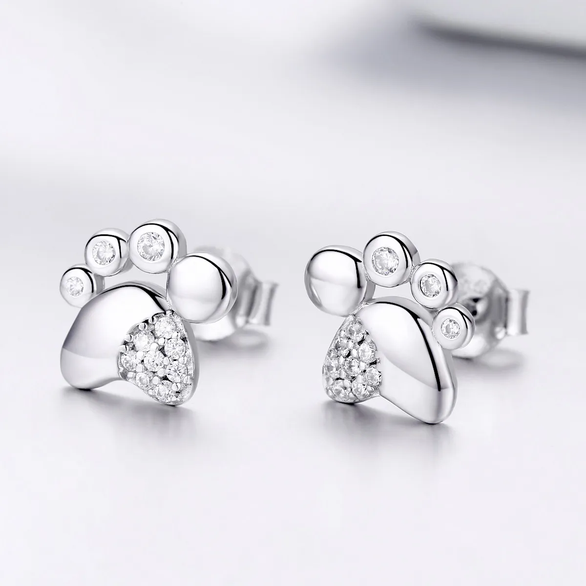 Pandora Style Silver Anti-Allergy Cute Kitten Footprints Stud Earrings - BSE033