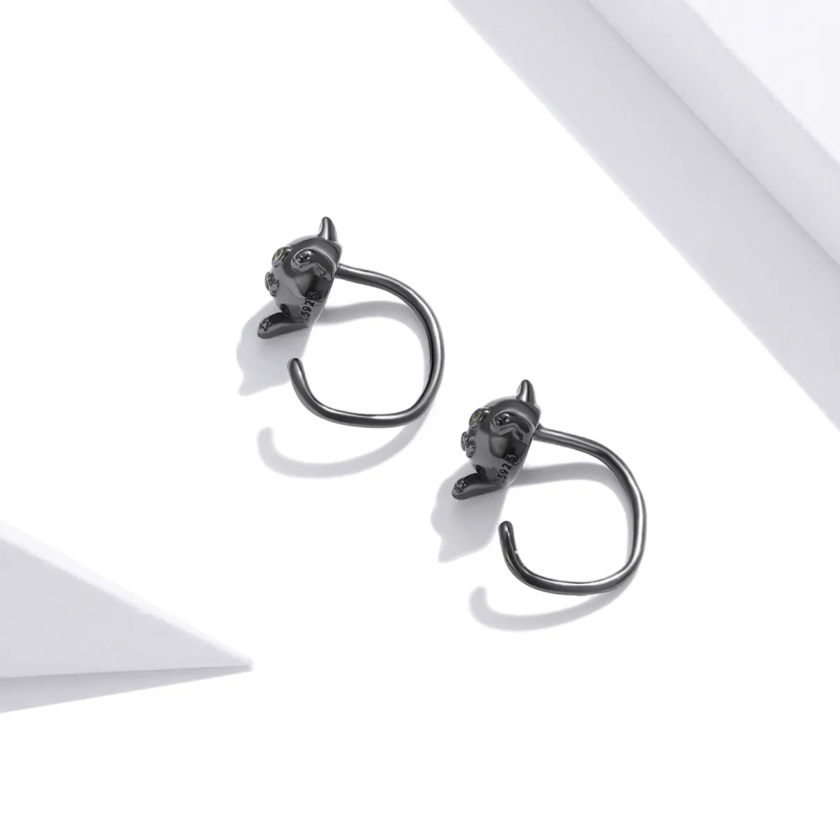 Pandora Style Silver Black Cat Stud Earrings - SCE1125