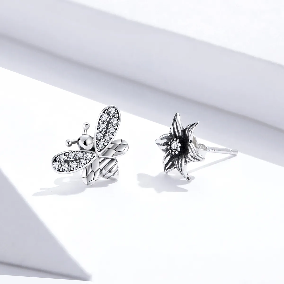 Pandora Style Silver Butterfly And Flower Stud Earrings - SCE884