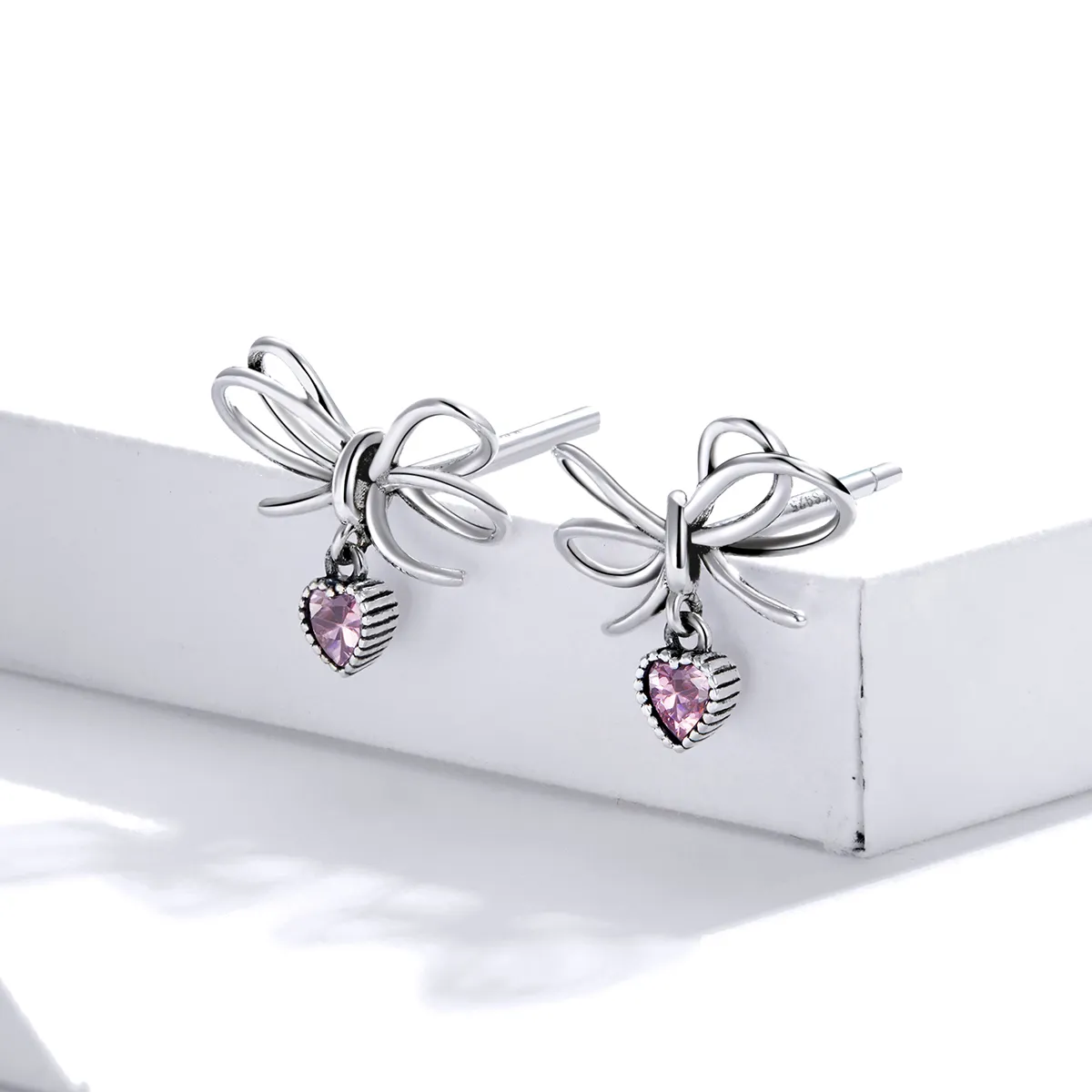 Pandora Style Silver Gift With Bow Stud Earrings - SCE962