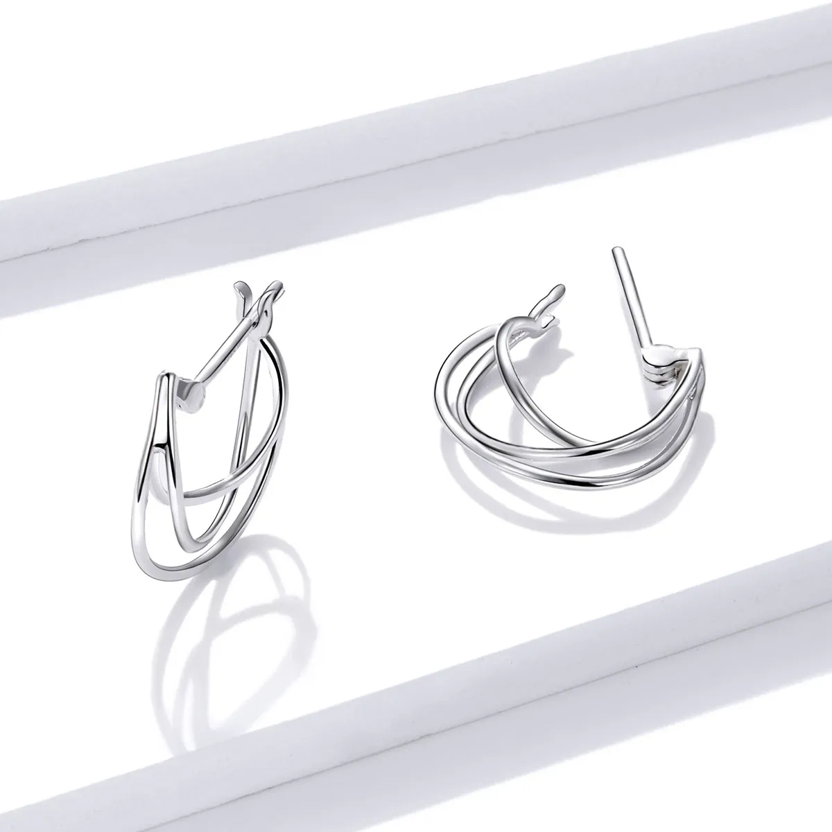 Pandora Style Silver Intertwined Lines Hoop Earrings - BSE443